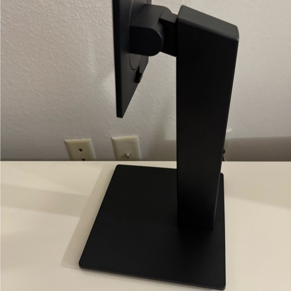 HP P24h G4 Monitor Stand Only - Picture 5 of 11